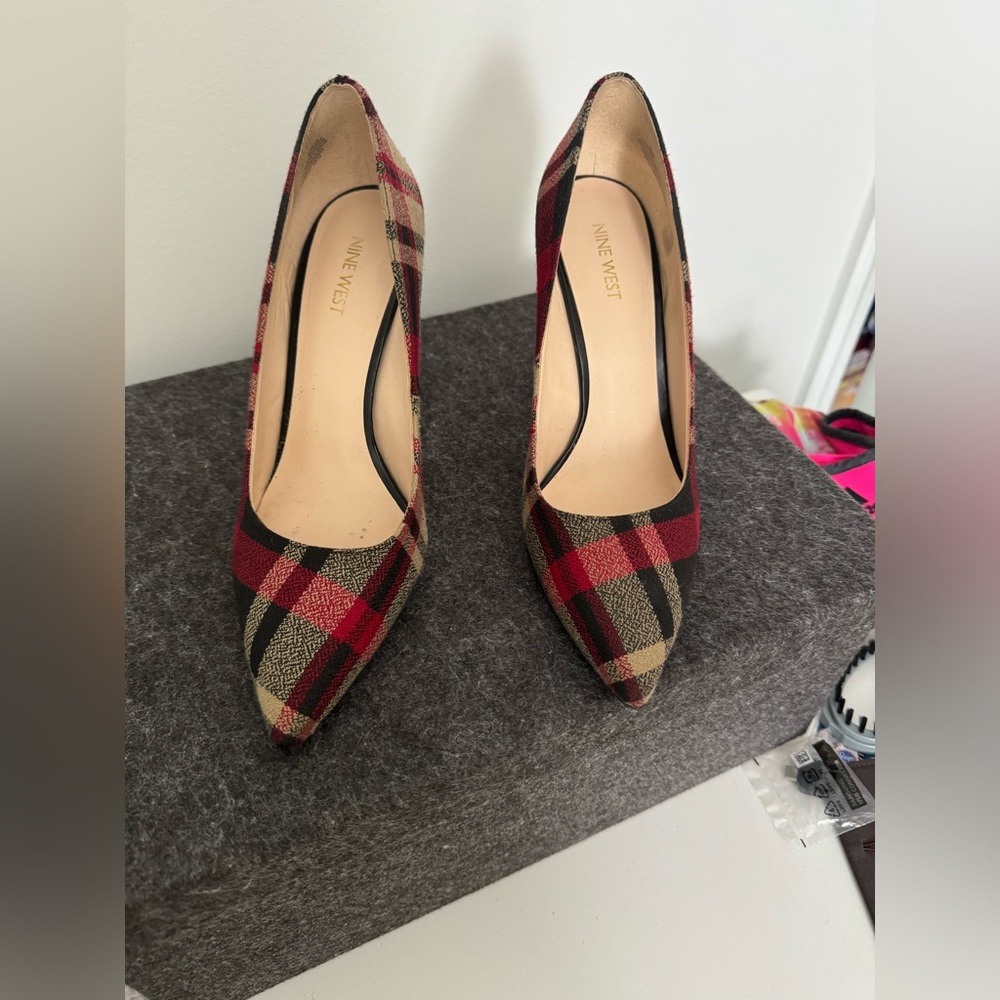 Plaid heels